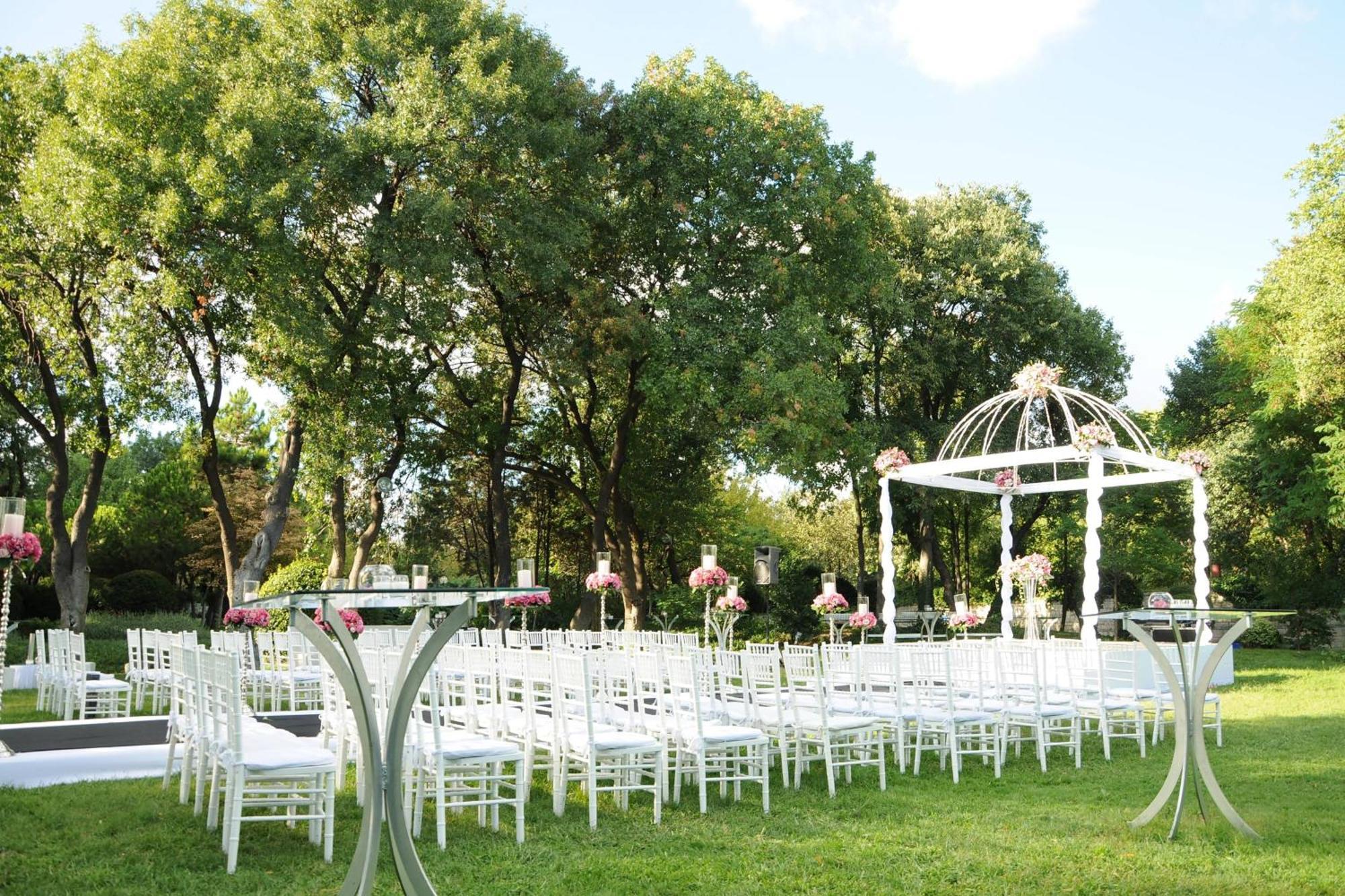 Sheraton Istanbul Atakoy Hotel Exteriér fotografie The wedding venue