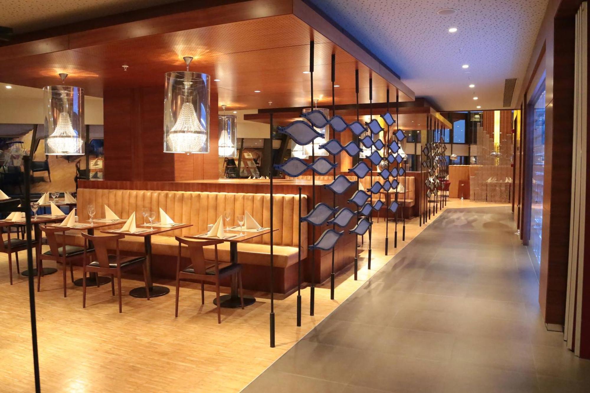 Sheraton Istanbul Atakoy Hotel Exteriér fotografie The restaurant